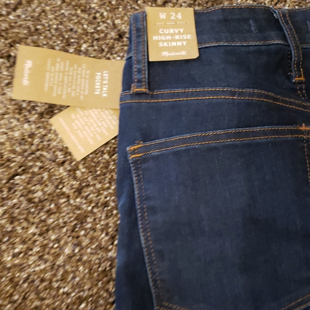 Jeans - Picture 3 of 4